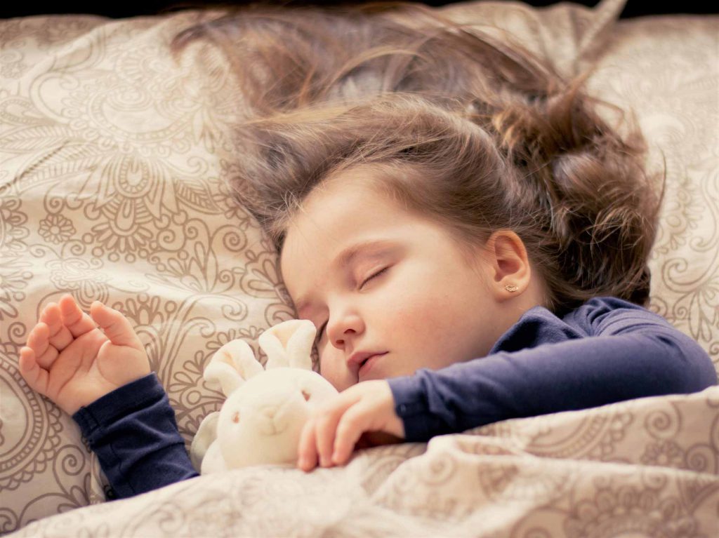Niña durmiendo
