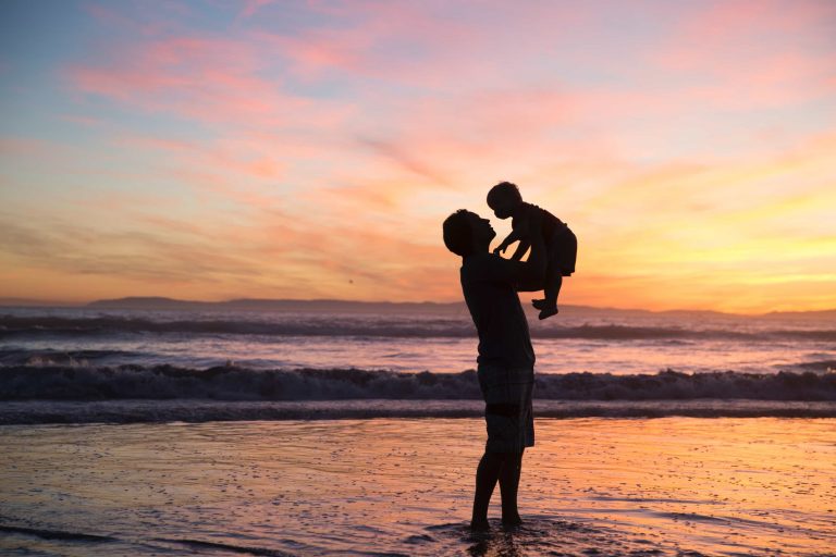 Cómo afrontar el diagnóstico de autismo: 4 consejos para padres